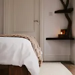 Riverside Retreat *