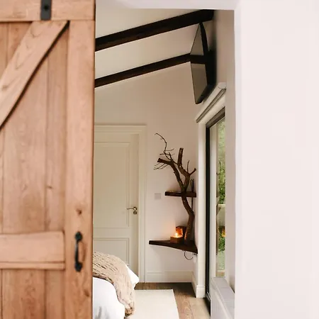 Riverside Retreat Βίλα Monaghan